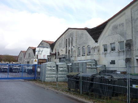 MEC Stadthagen: Westansicht der Werkstätten im März 2012