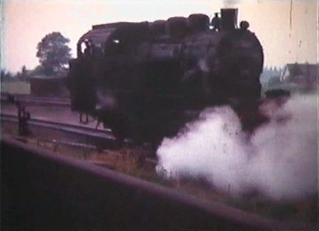 MEC Stadthagen: Rangierfahrt auf Höhe des Stellwerkes um 1963. Quelle Sammlung Rogl