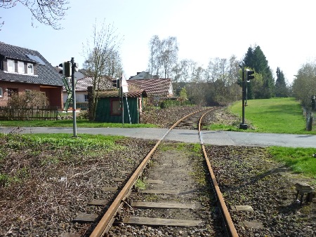 MEC Stadthagen: Anschluss Liethstolln - ehemalige Fernsprechbude am Abzweig im Jahr 2010